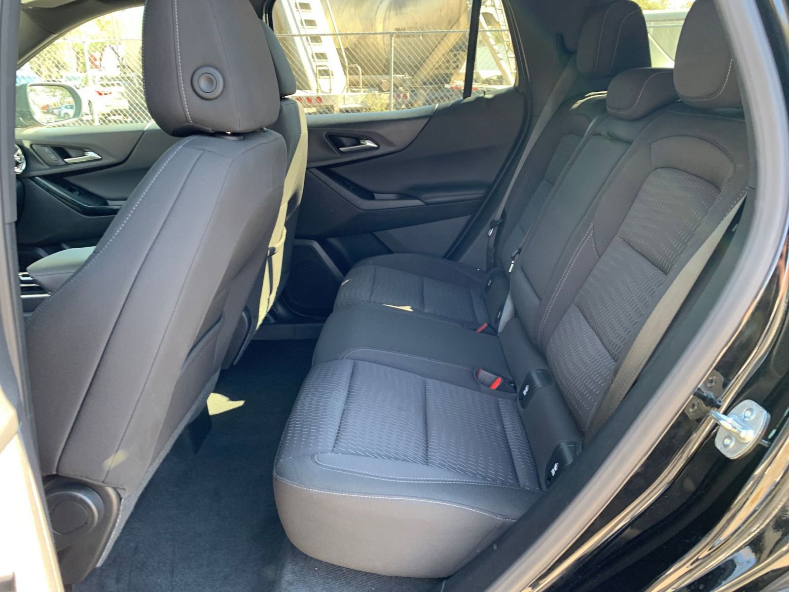 Thumbnail: 2025 Chevrolet Equinox - 35