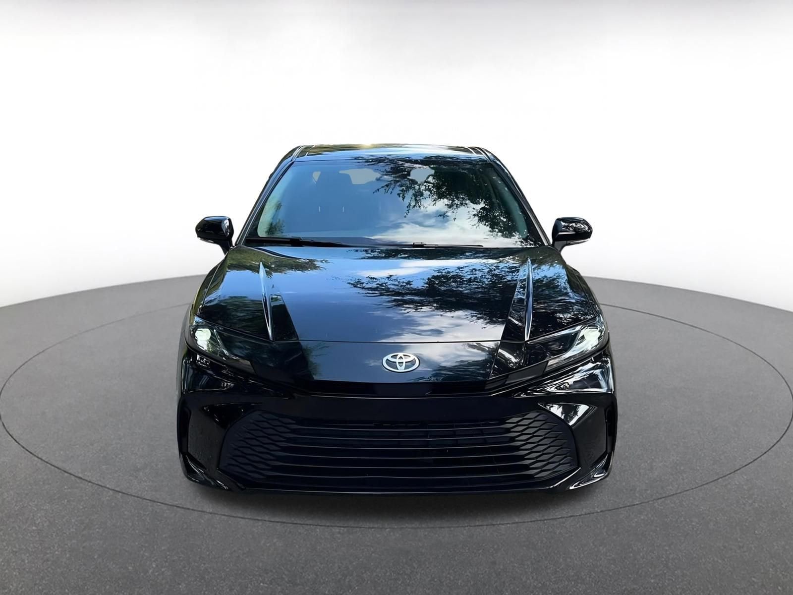 Thumbnail: 2025 Toyota Camry - 4