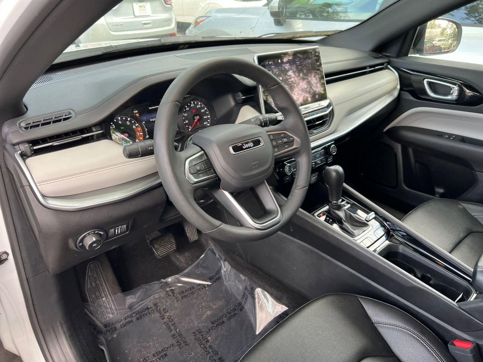 Thumbnail: 2025 Jeep Compass - 30