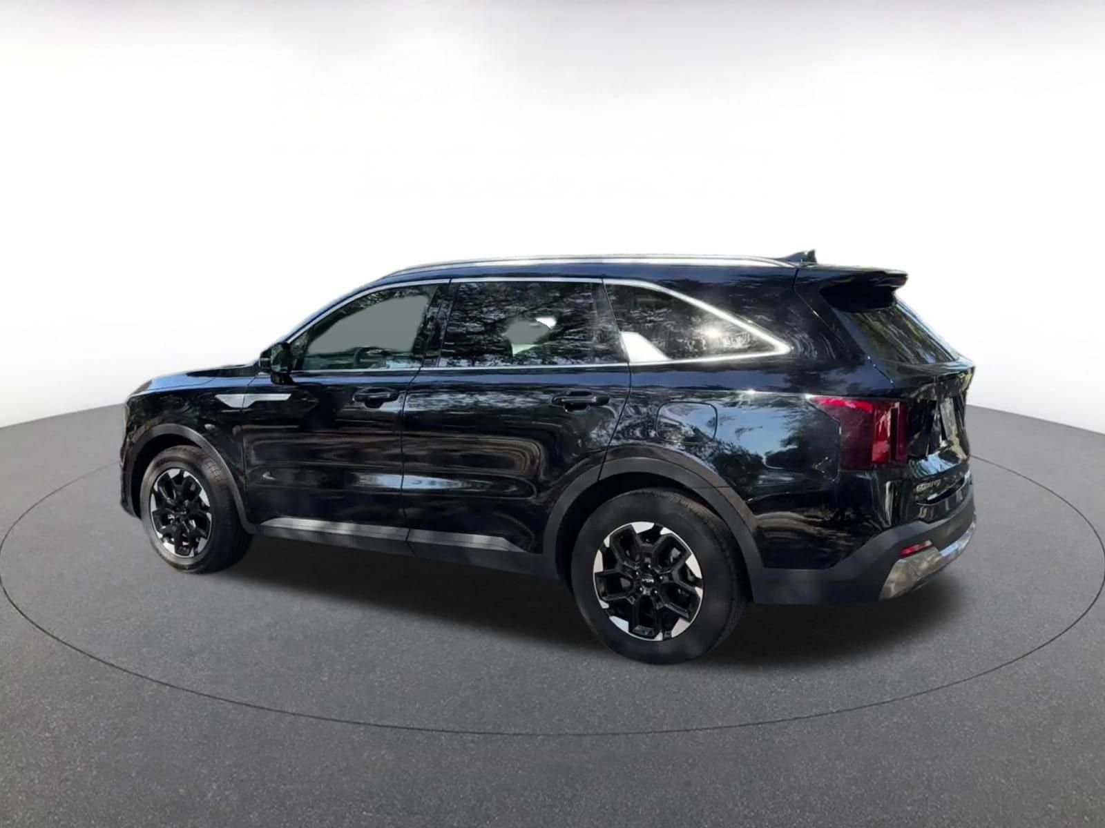 Thumbnail: 2024 Kia Sorento - 10