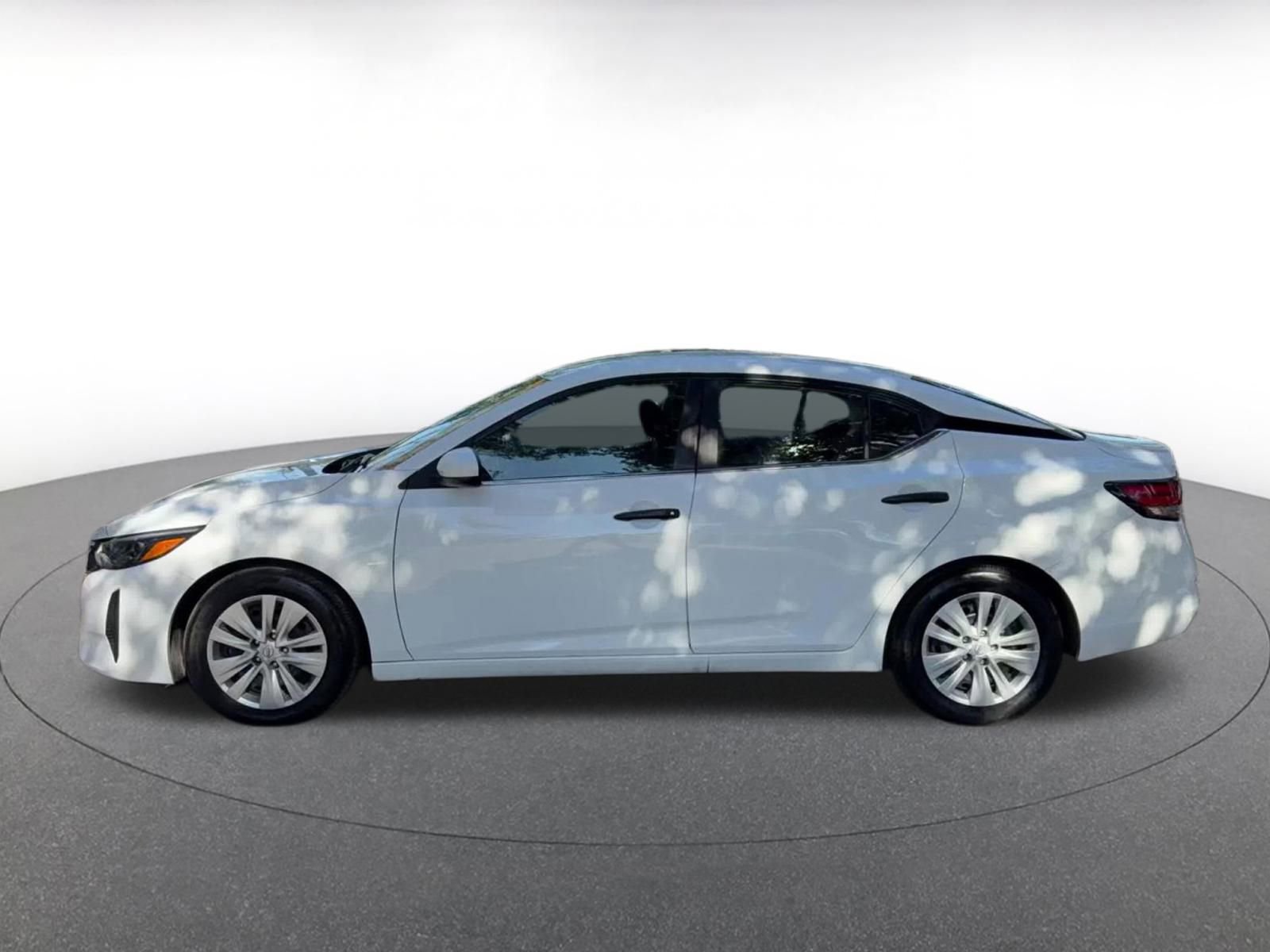 Thumbnail: 2025 Nissan Sentra - 9