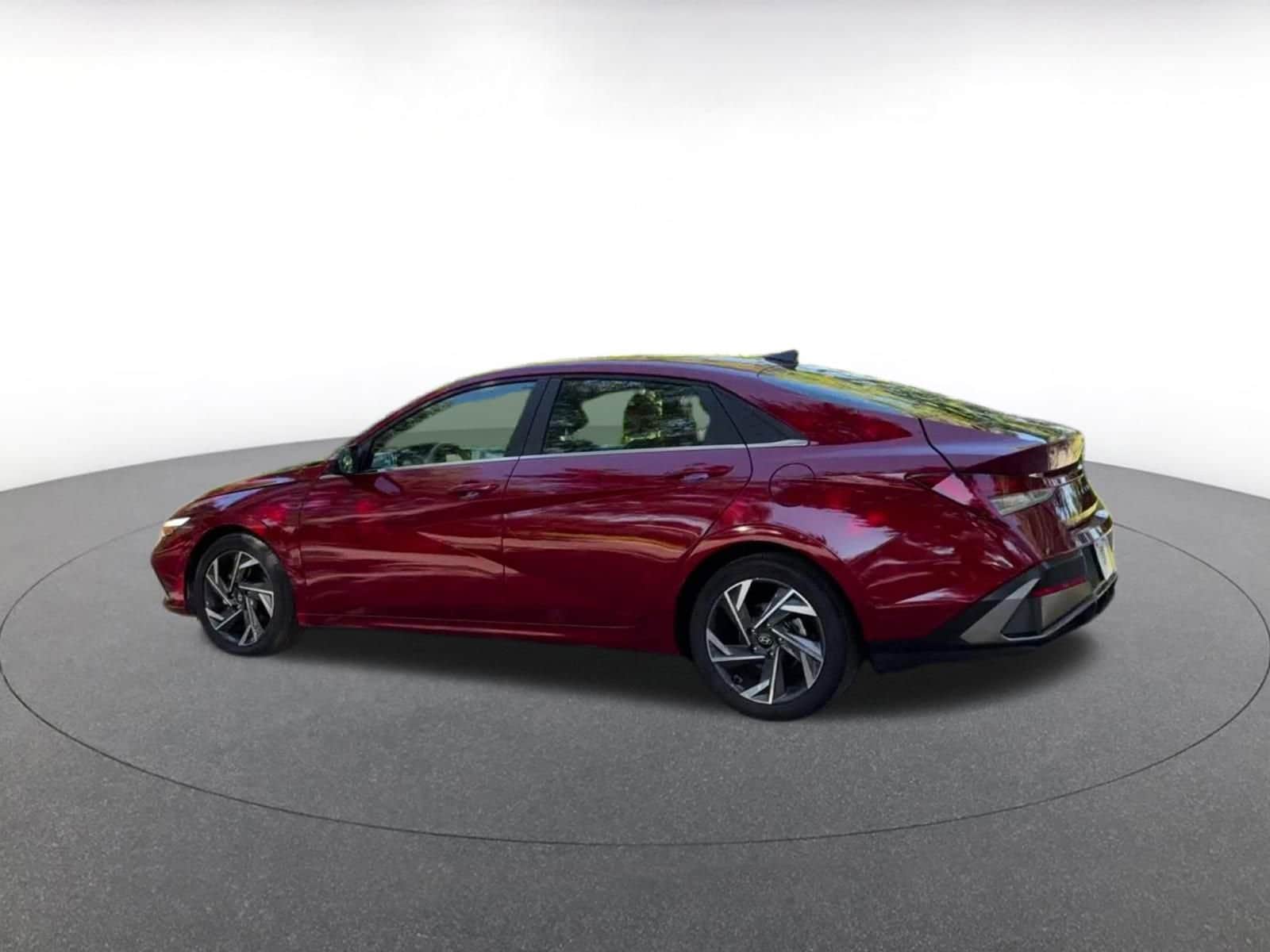 Thumbnail: 2025 Hyundai Elantra - 8