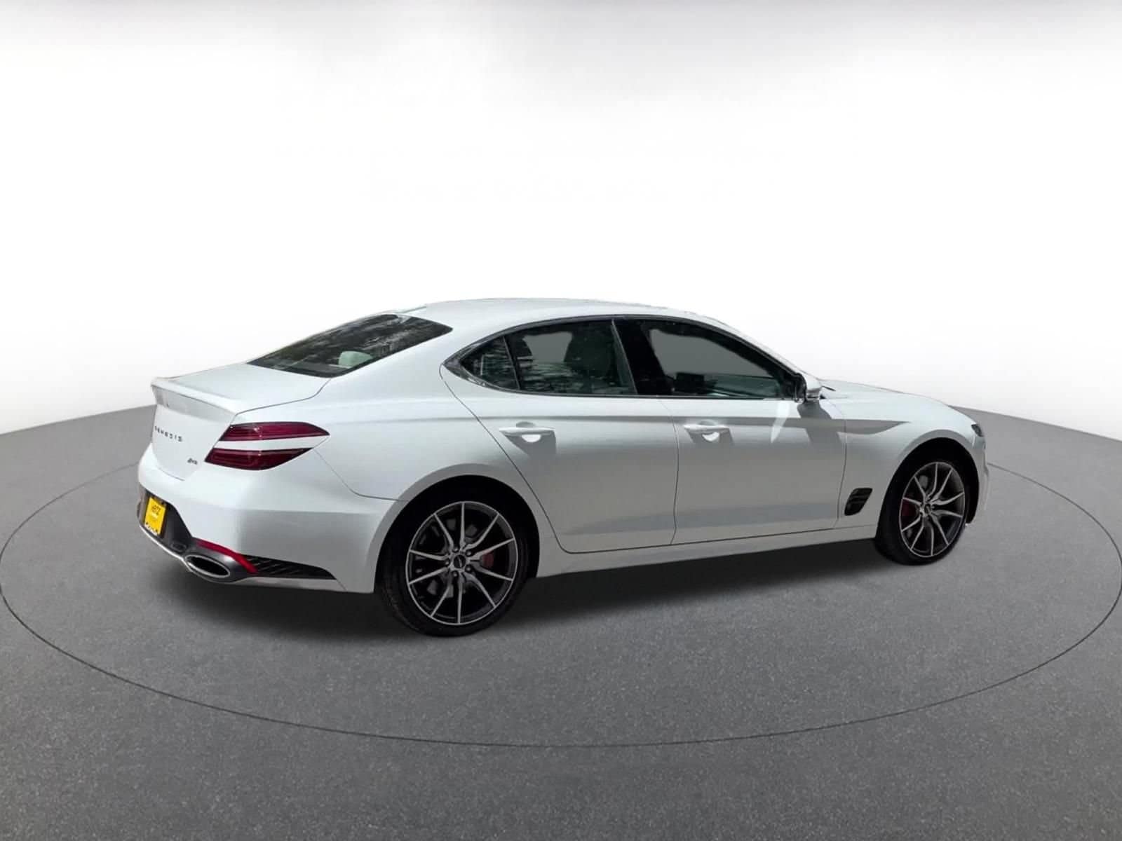 Thumbnail: 2025 Genesis G70 - 14