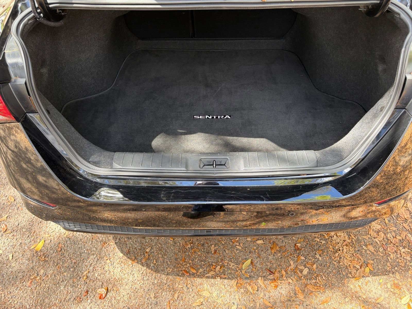 Thumbnail: 2025 Nissan Sentra - 27