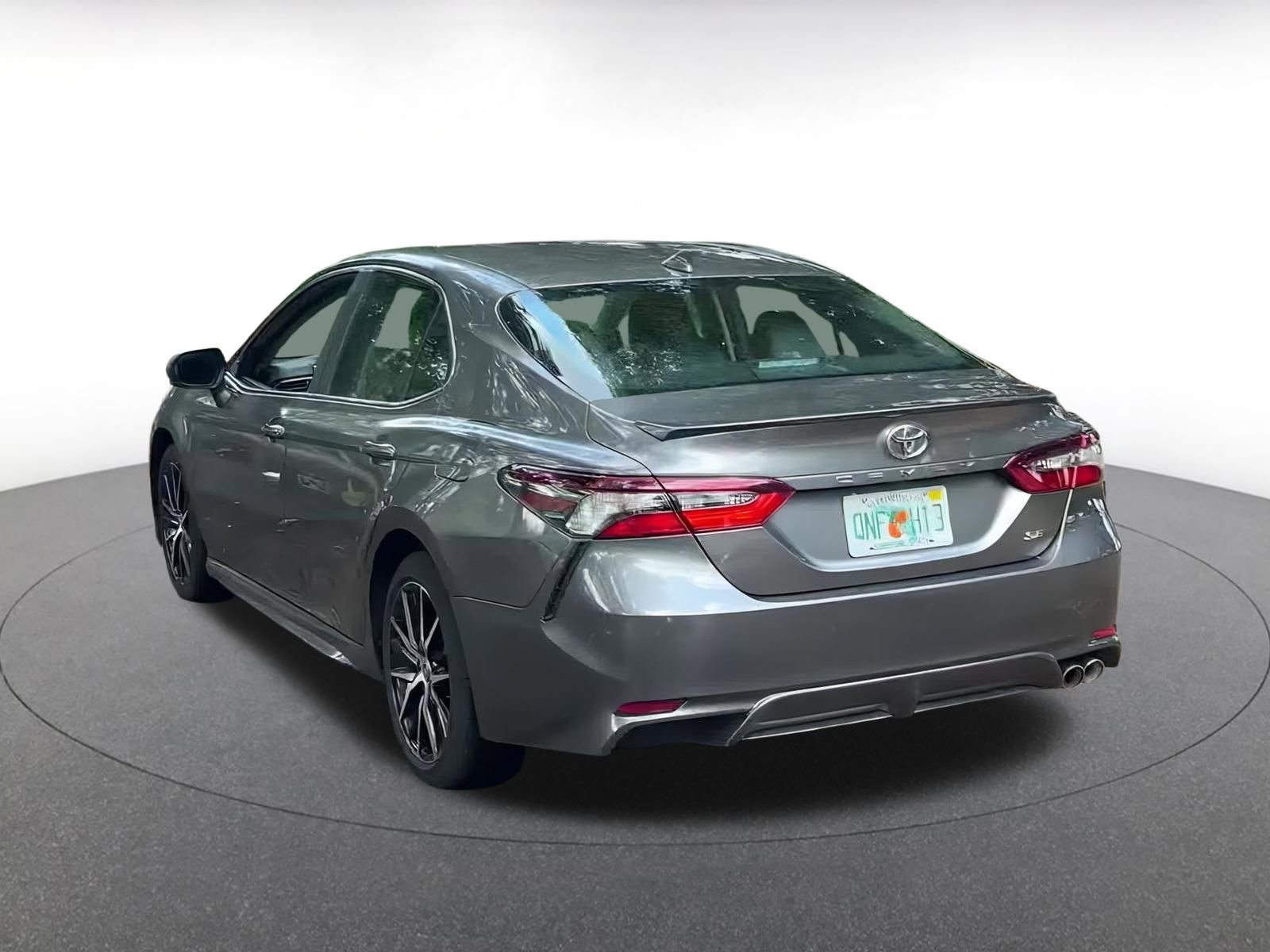 Thumbnail: 2023 Toyota Camry - 11