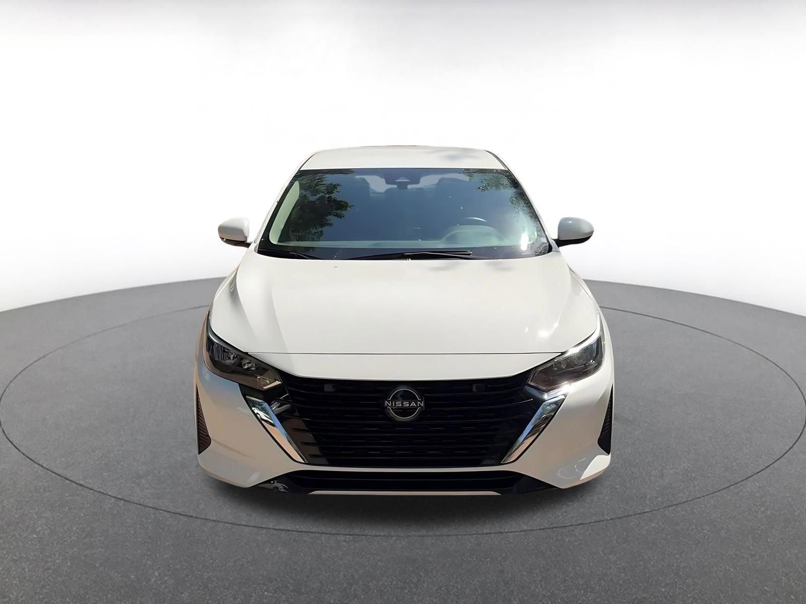 Thumbnail: 2025 Nissan Sentra - 4