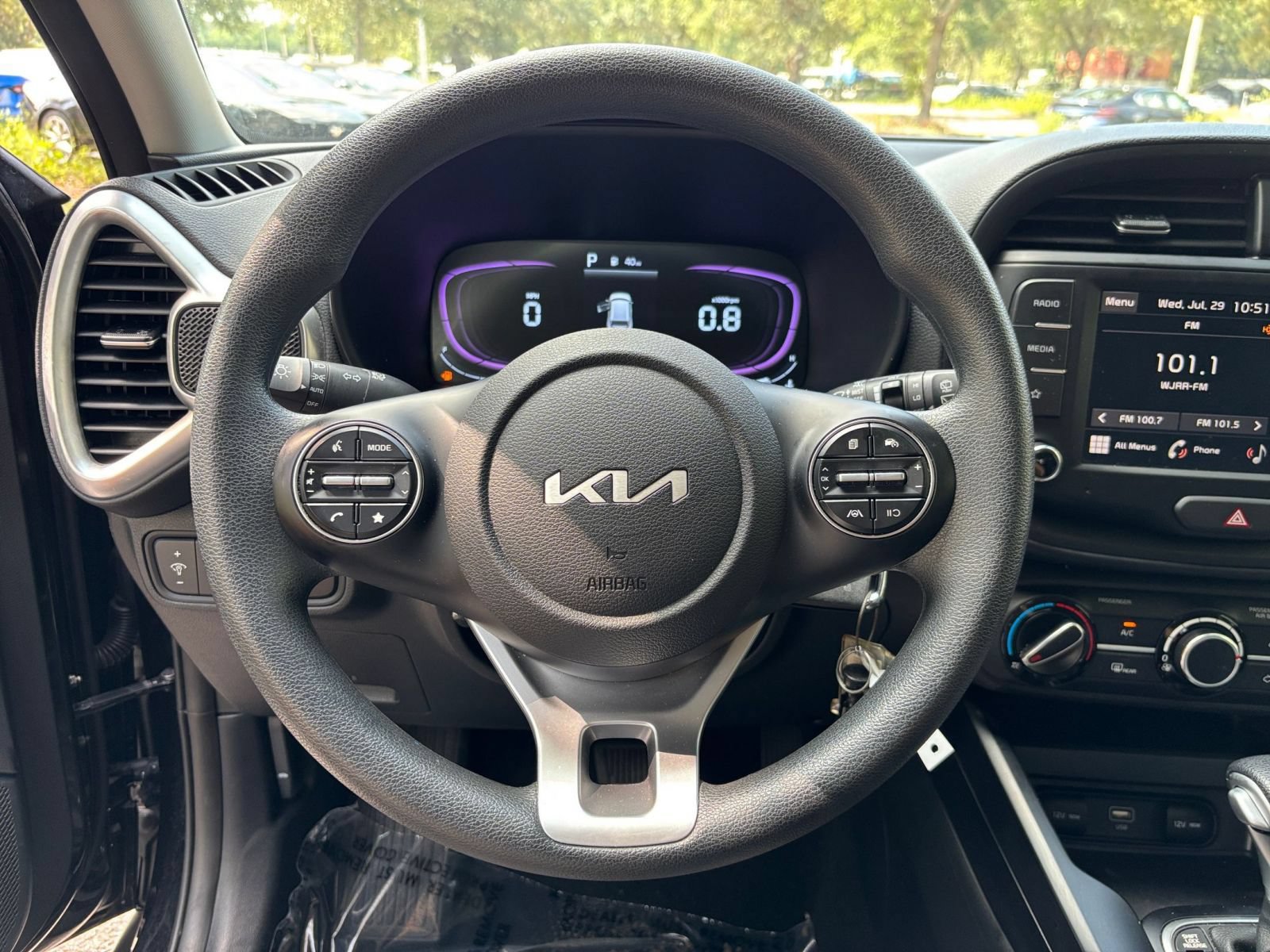 Thumbnail: 2025 Kia Soul - 25