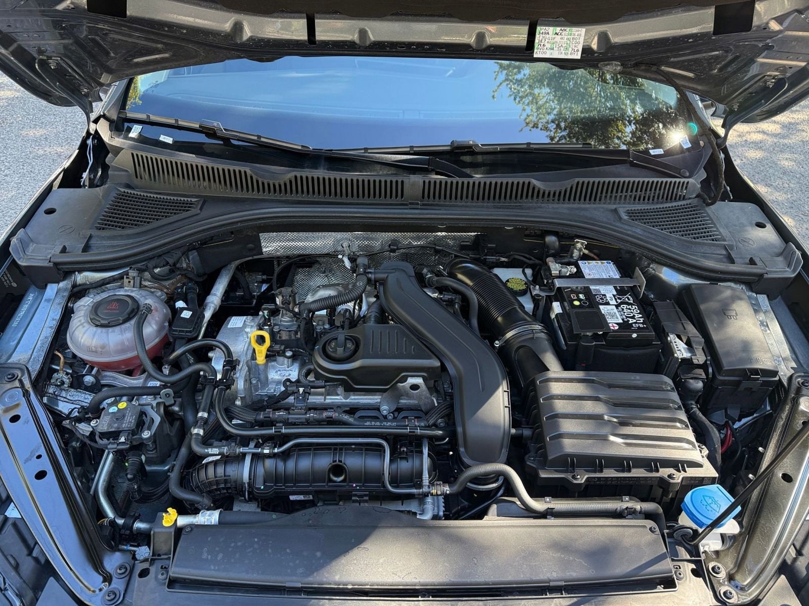 Thumbnail: 2025 Volkswagen Jetta - 25