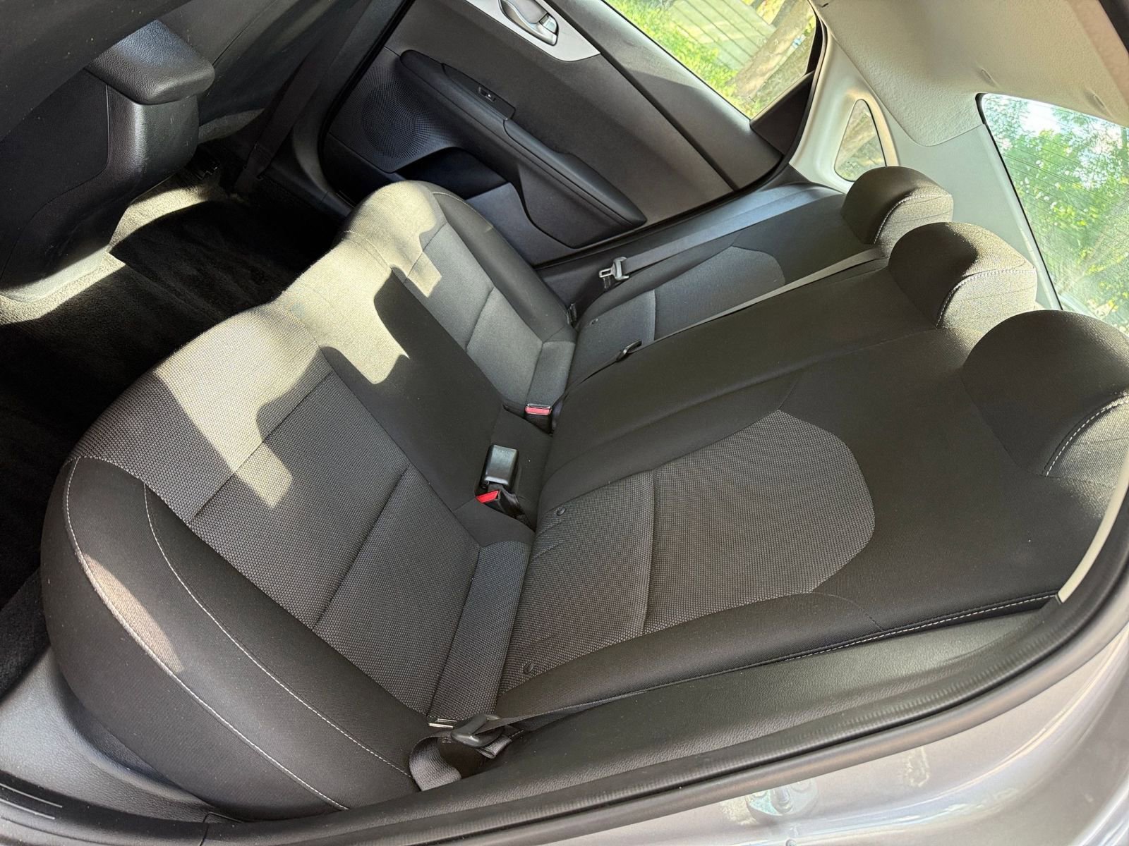 Thumbnail: 2024 Kia Forte - 31