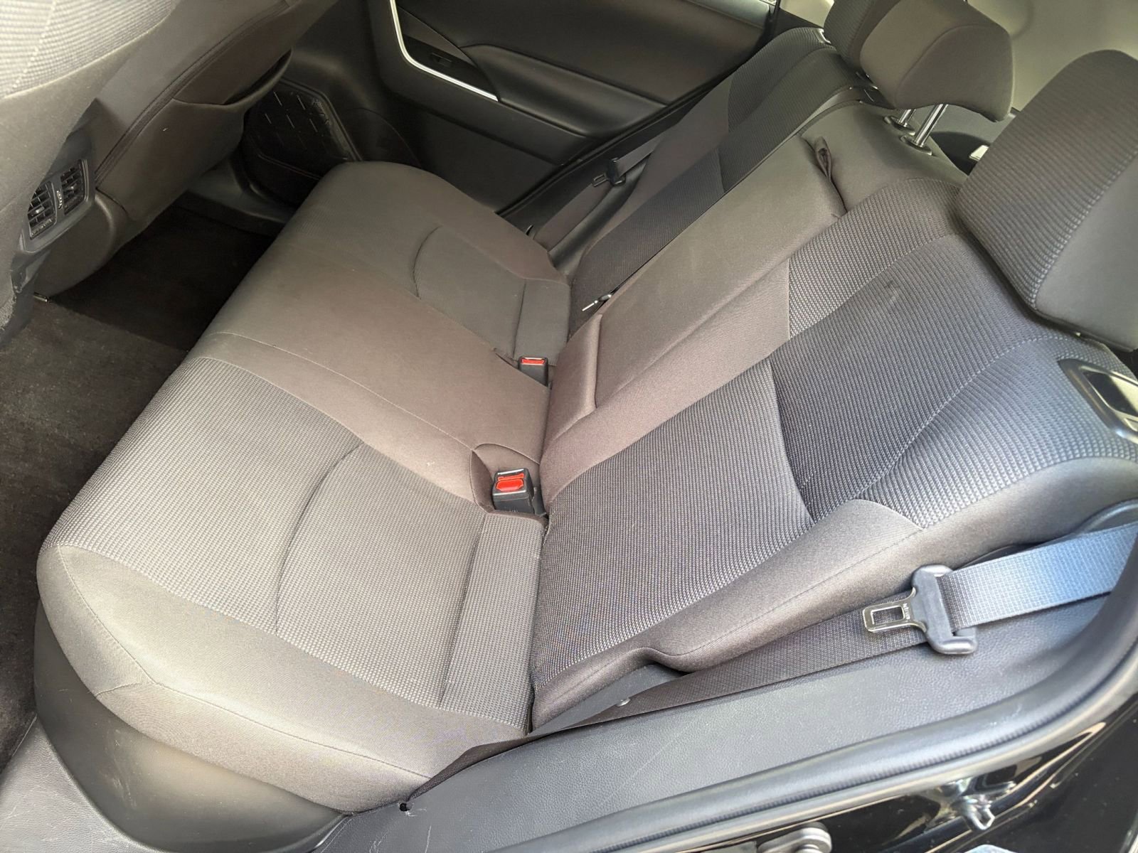 Thumbnail: 2025 Toyota RAV4 - 31