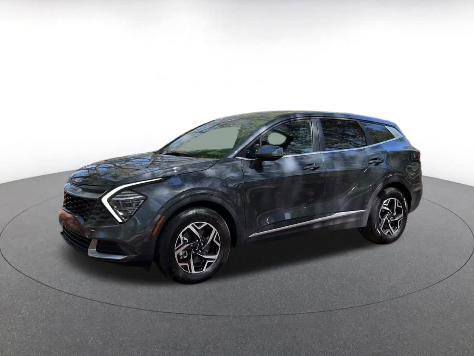 Thumbnail: 2025 Kia Sportage - 8