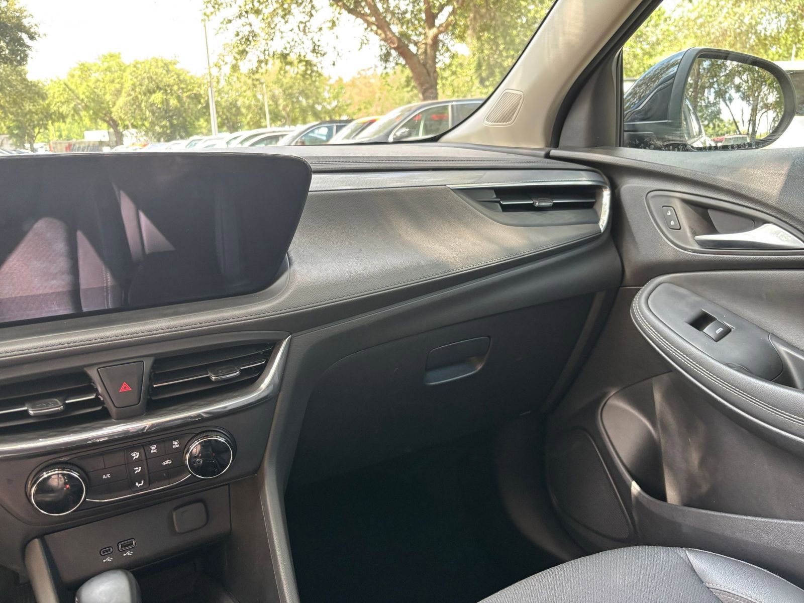 Thumbnail: 2025 Buick Encore GX - 34