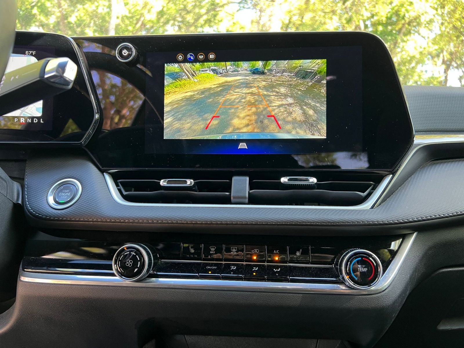 Thumbnail: 2025 Chevrolet Equinox - 17