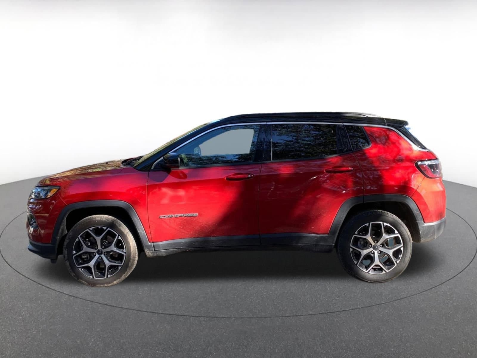 Thumbnail: 2025 Jeep Compass - 4