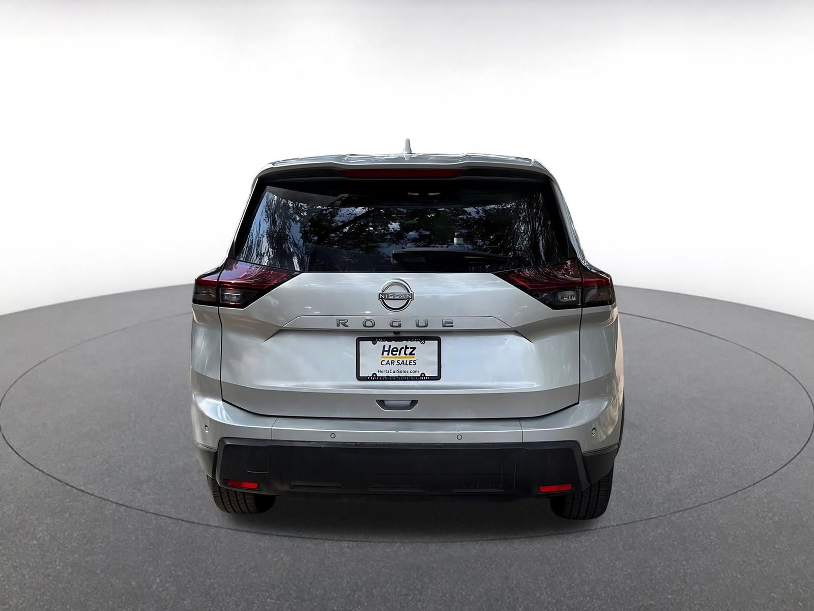 Thumbnail: 2025 Nissan Rogue - 10