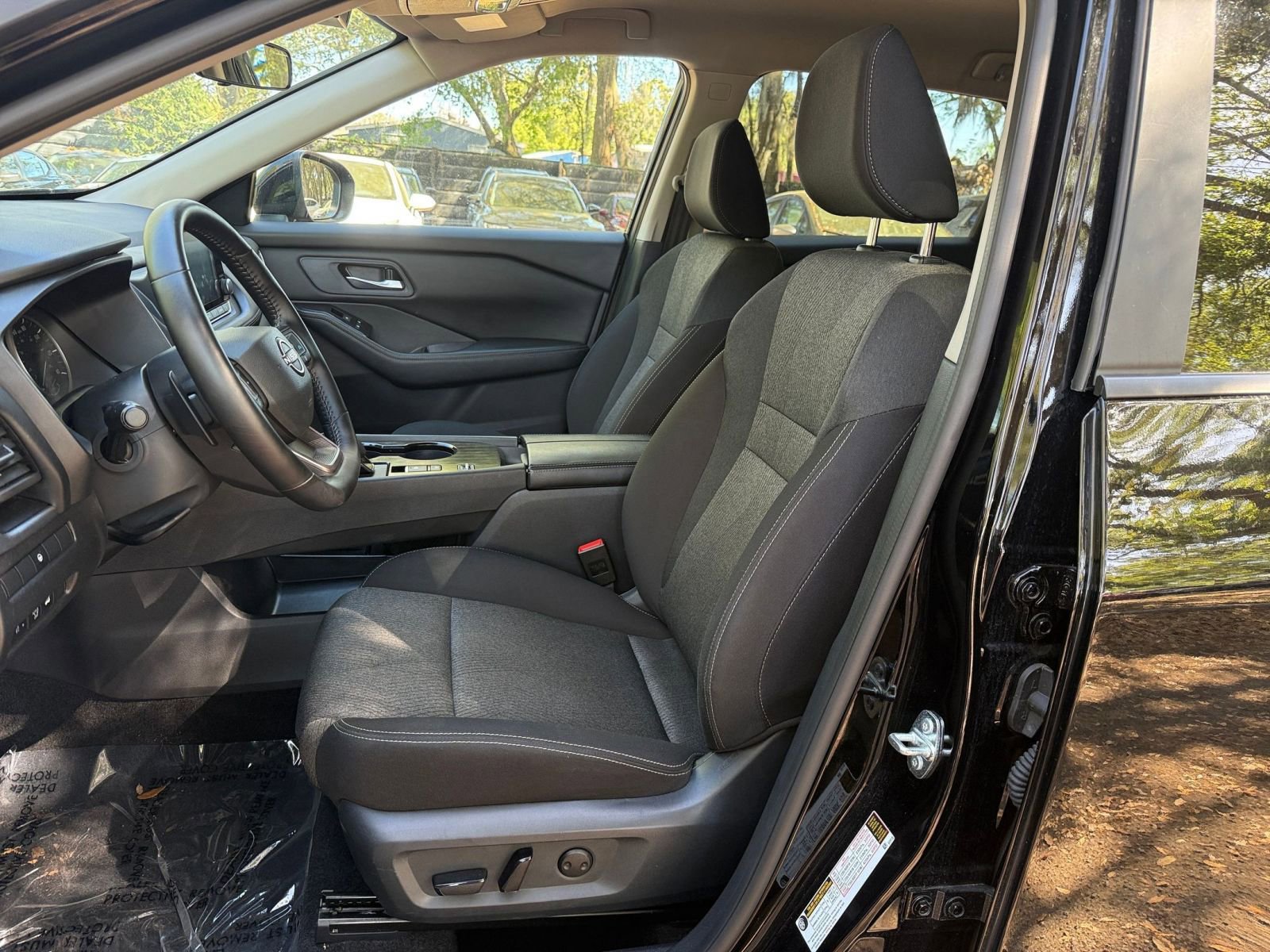 Thumbnail: 2025 Nissan Rogue - 31