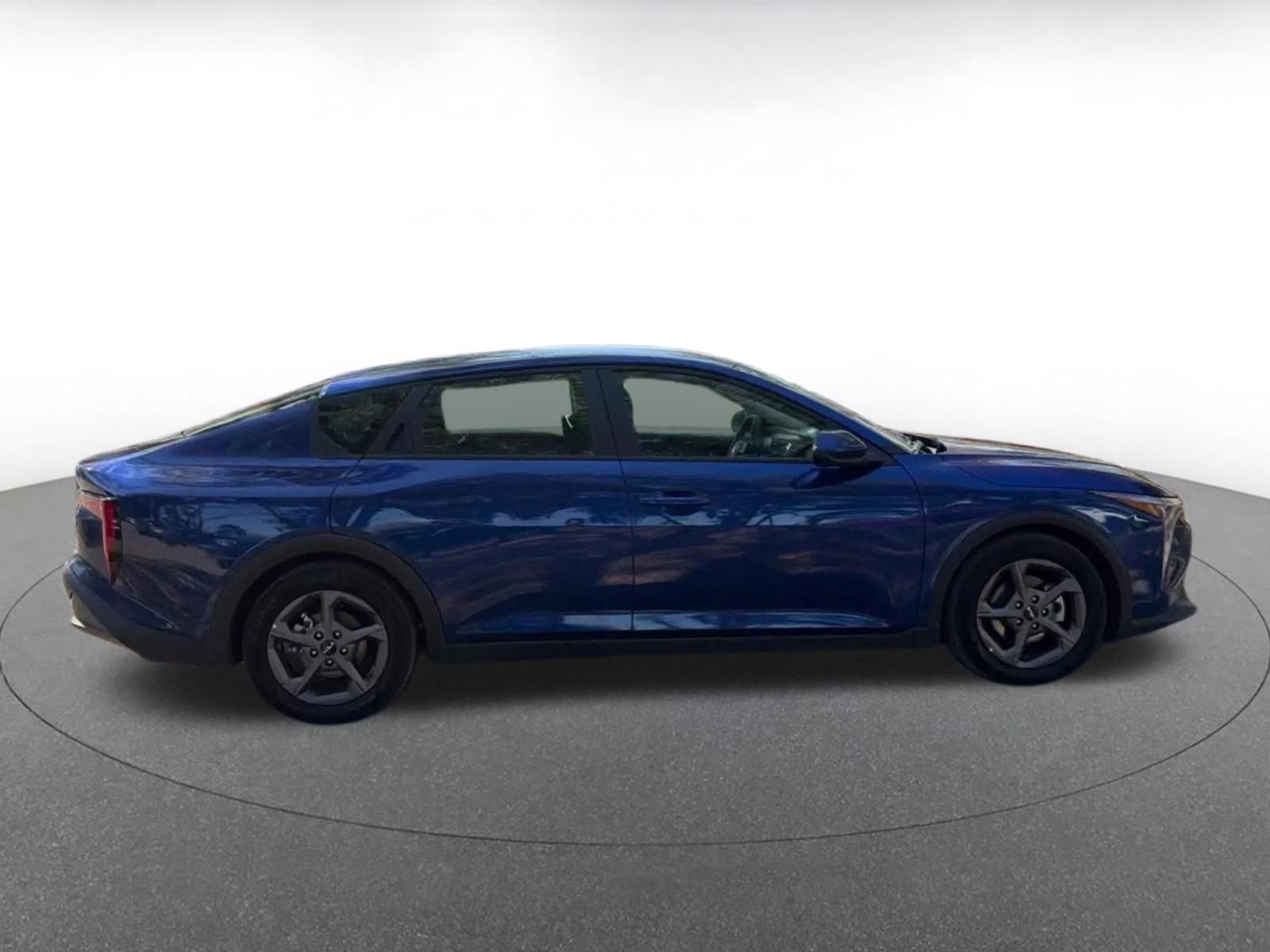 Thumbnail: 2025 Kia K4 - 16