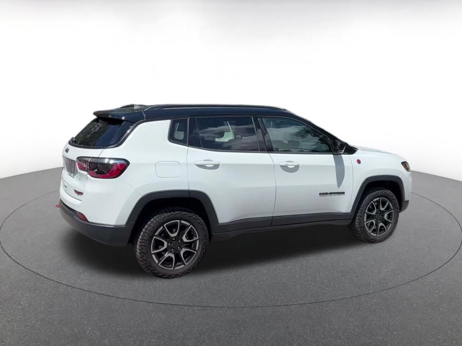 Thumbnail: 2025 Jeep Compass - 11
