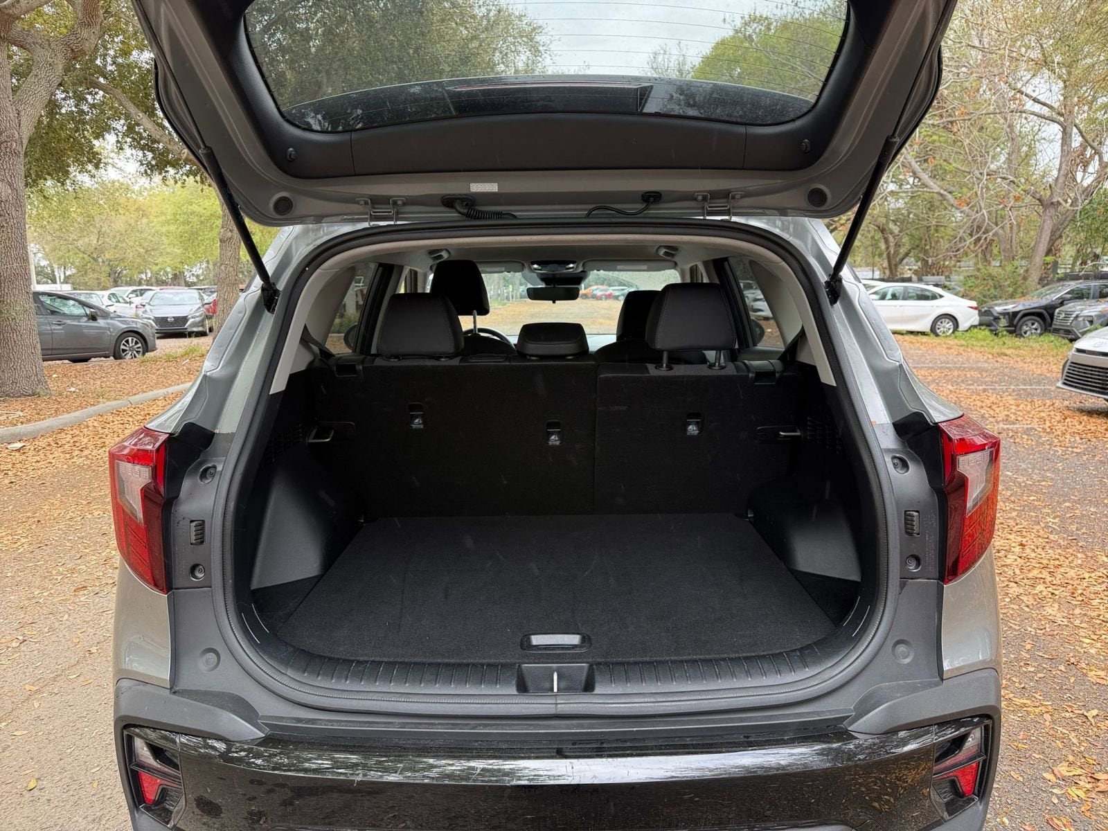 Thumbnail: 2025 Kia Seltos - 28