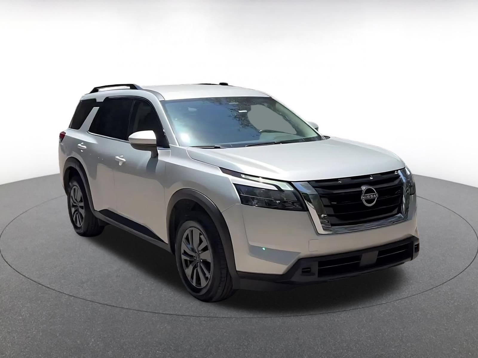 Thumbnail: 2025 Nissan Pathfinder - 3