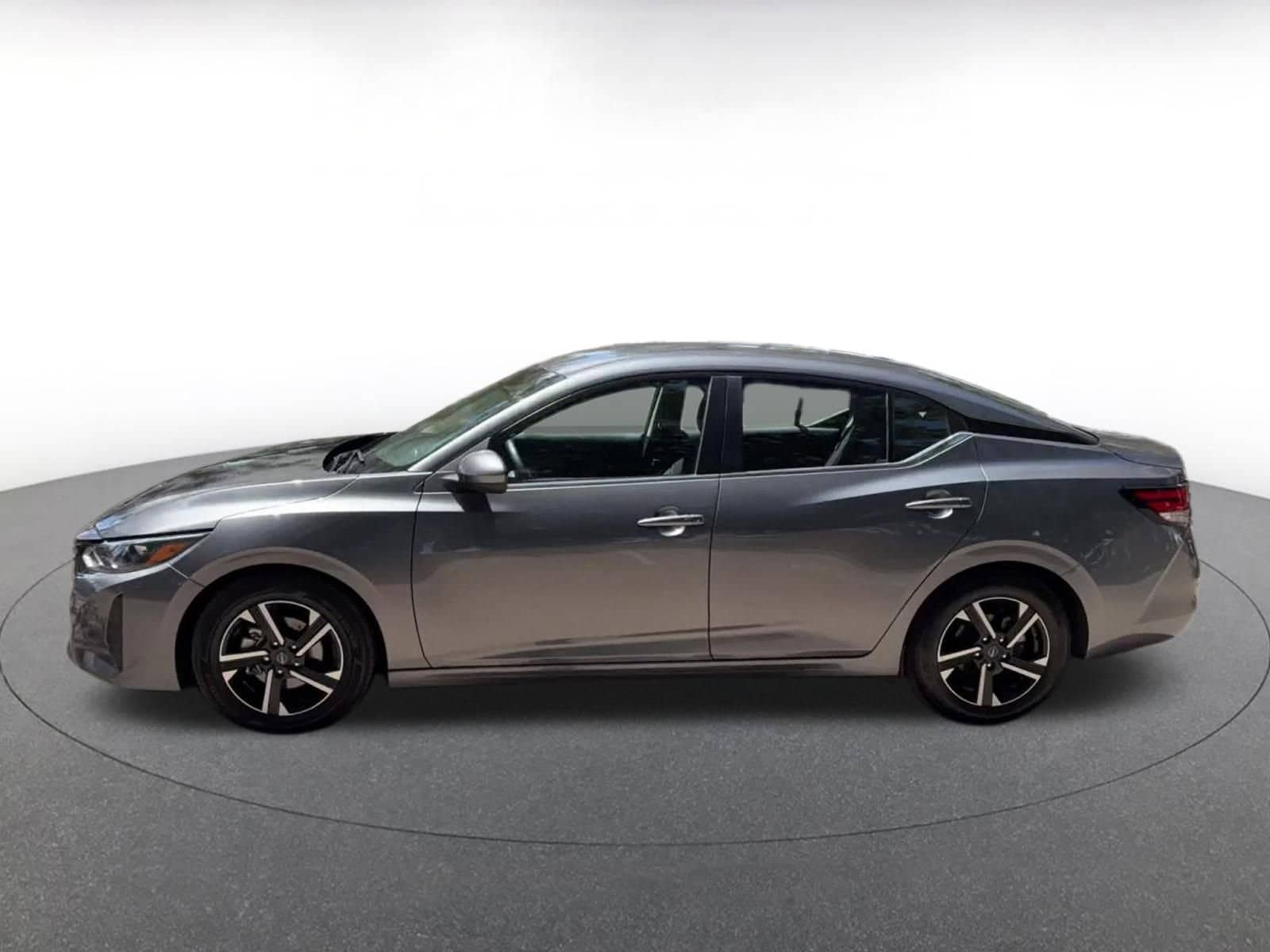 Thumbnail: 2025 Nissan Sentra - 9
