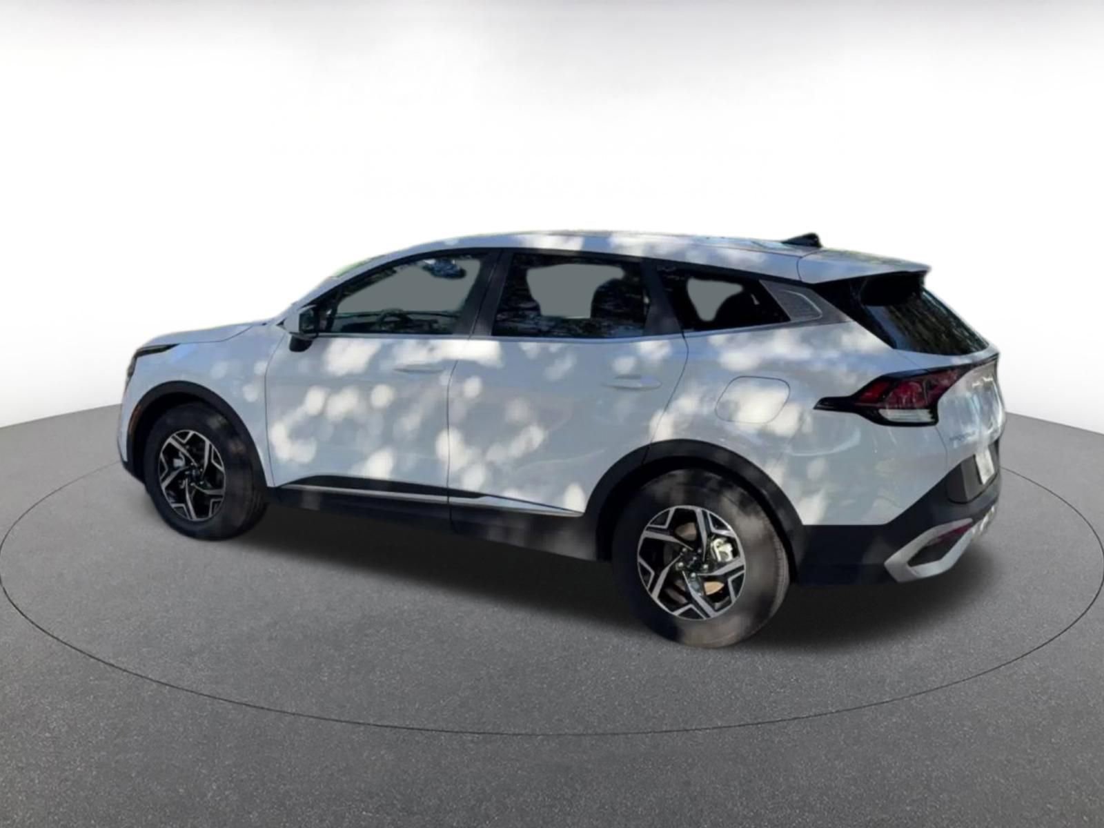 Thumbnail: 2025 Kia Sportage - 10