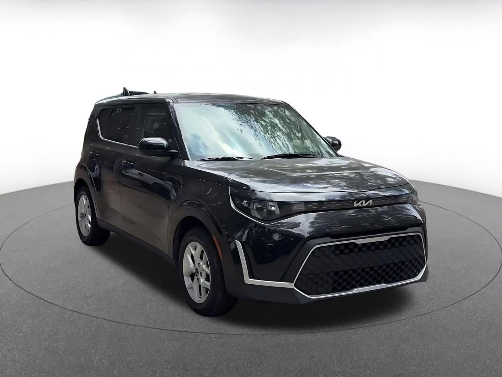Thumbnail: 2025 Kia Soul - 3
