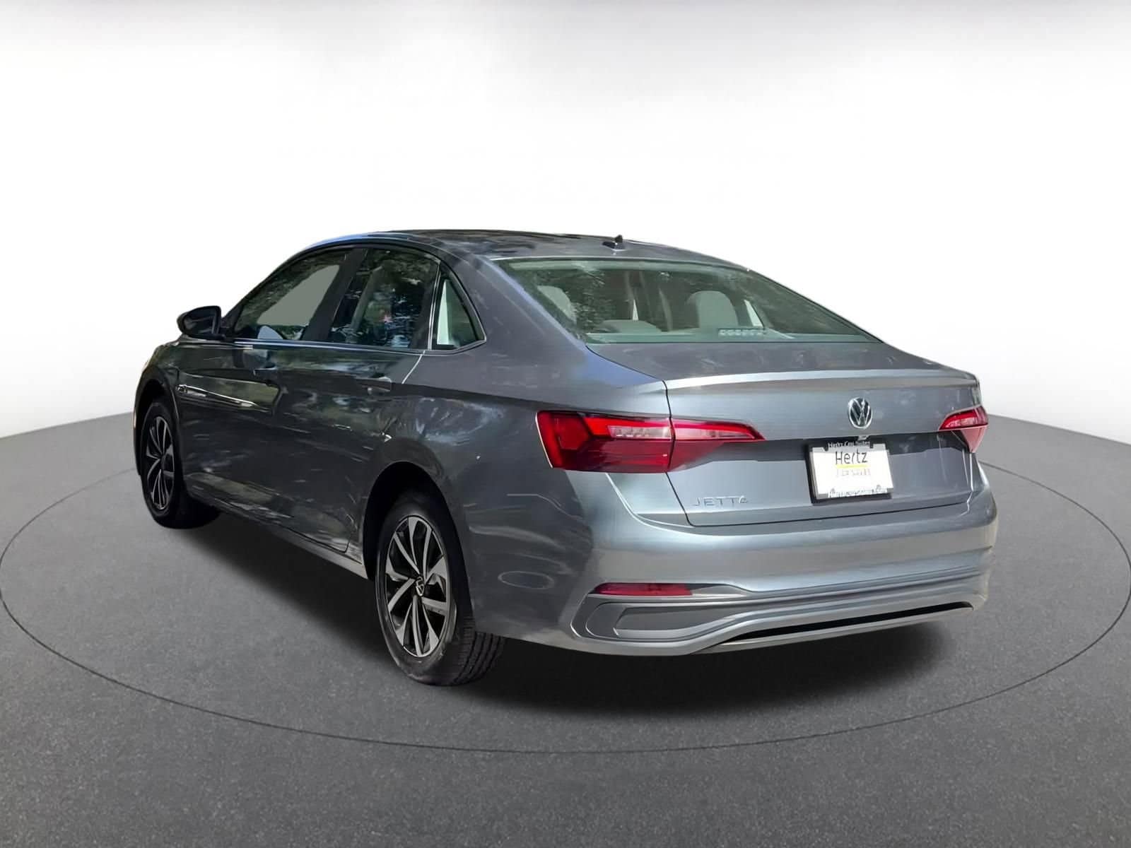 Thumbnail: 2024 Volkswagen Jetta - 11