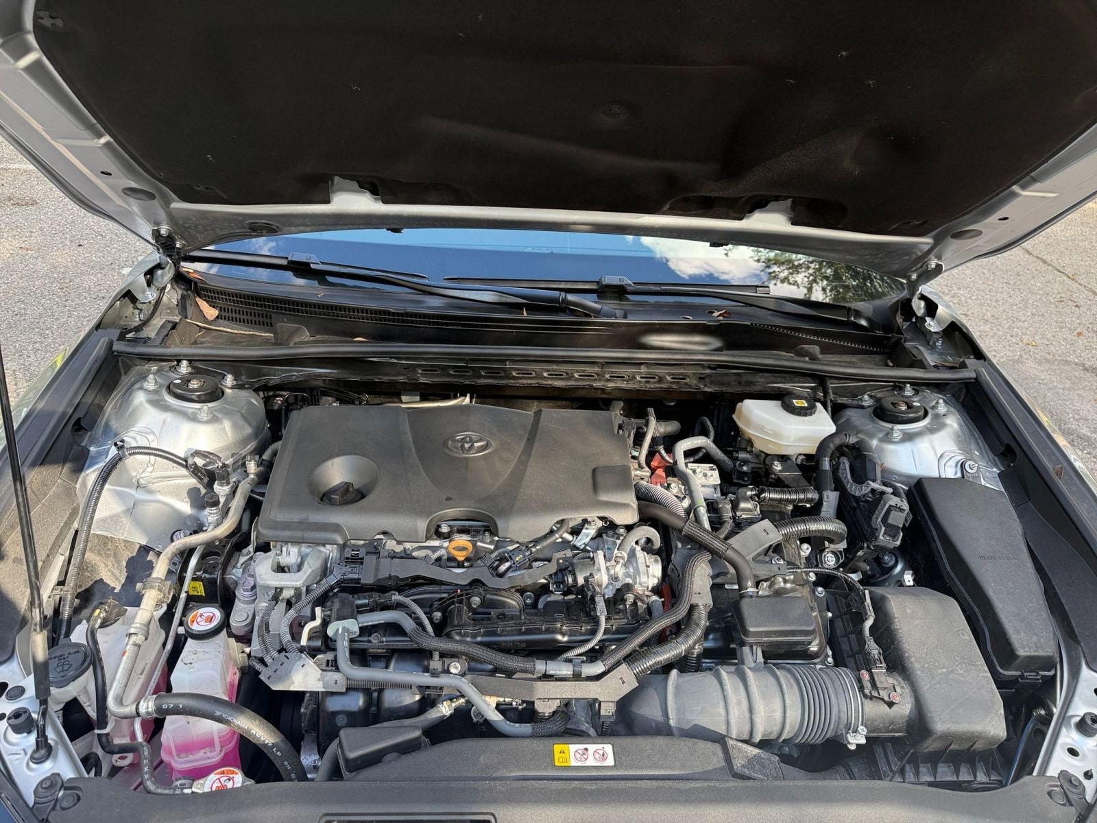 Thumbnail: 2025 Toyota Camry - 25