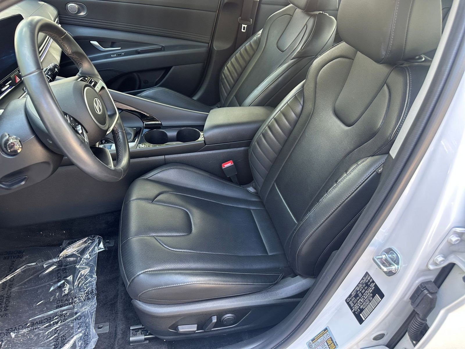 Thumbnail: 2025 Hyundai Elantra - 21