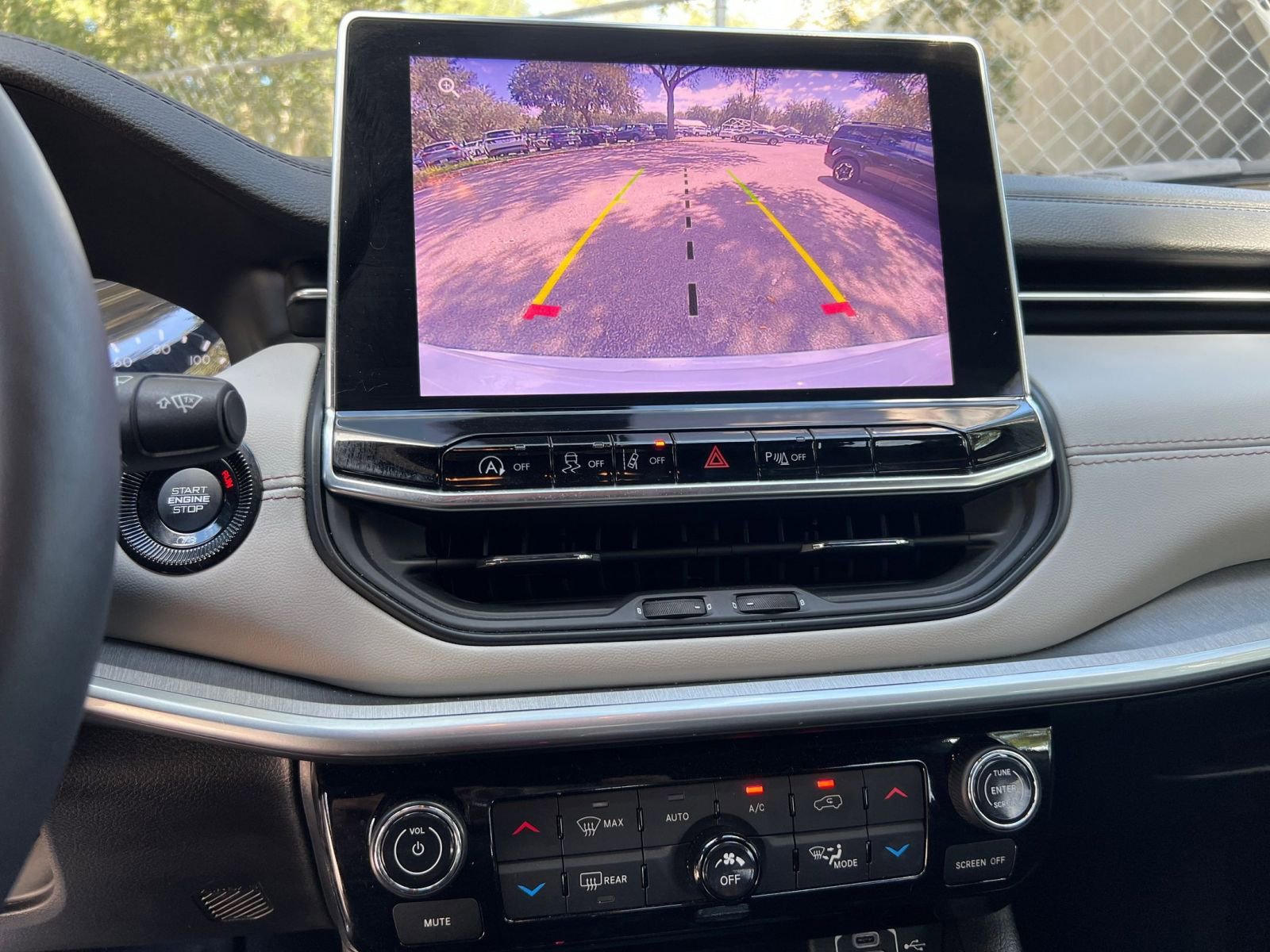 Thumbnail: 2025 Jeep Compass - 17