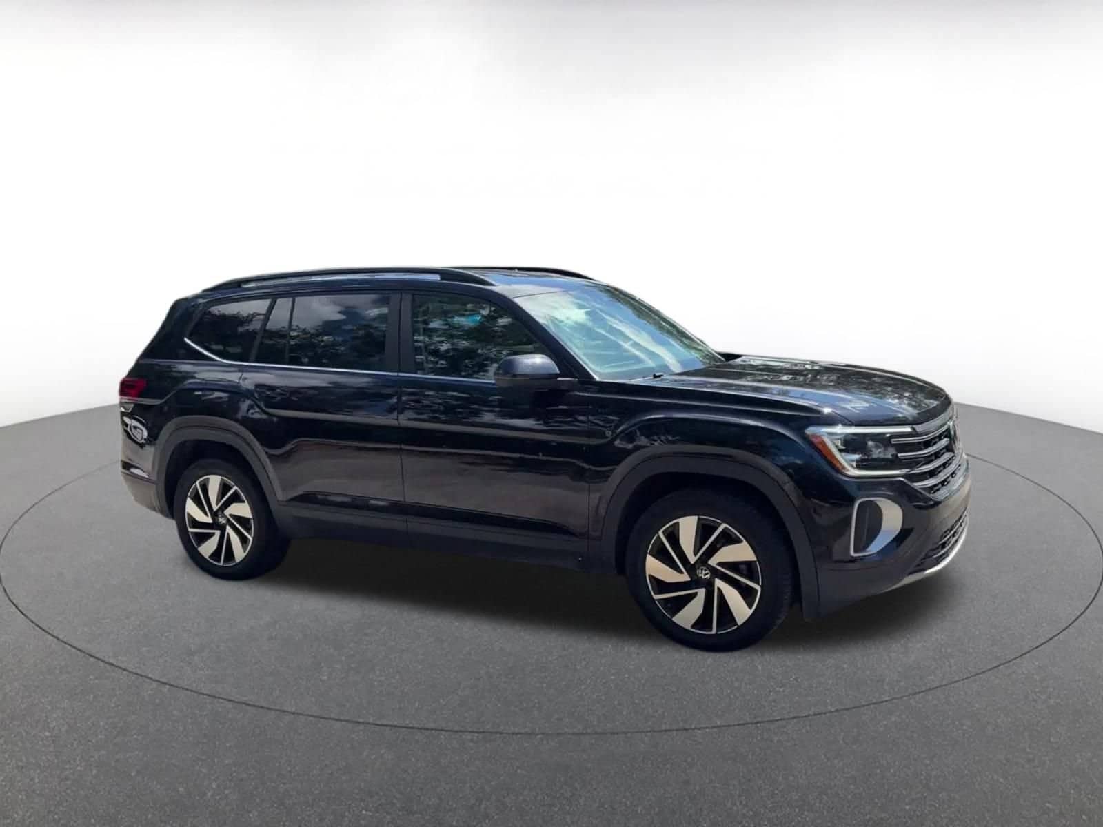 Thumbnail: 2026 Volkswagen Atlas - 2