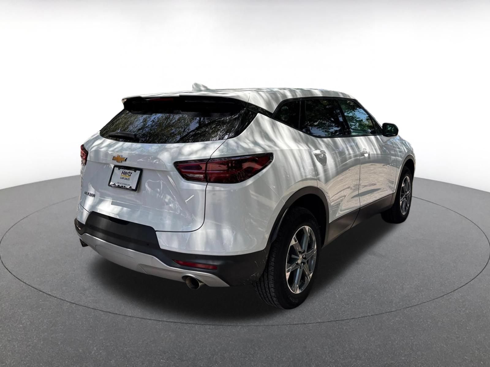 Thumbnail: 2026 Chevrolet Blazer - 8