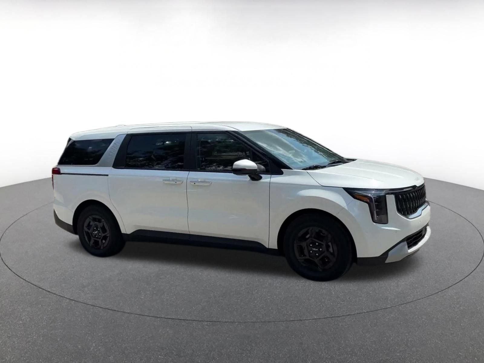 Thumbnail: 2026 Kia Carnival - 2