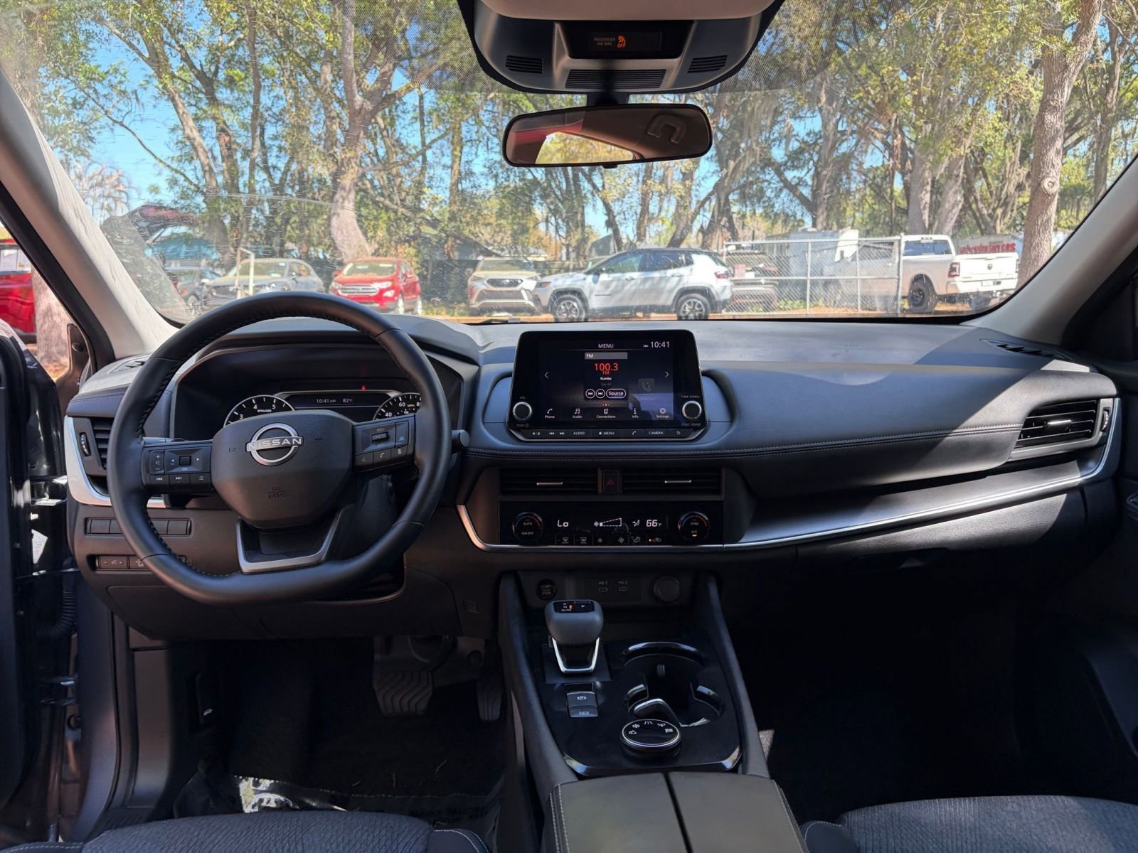 Thumbnail: 2025 Nissan Rogue - 30