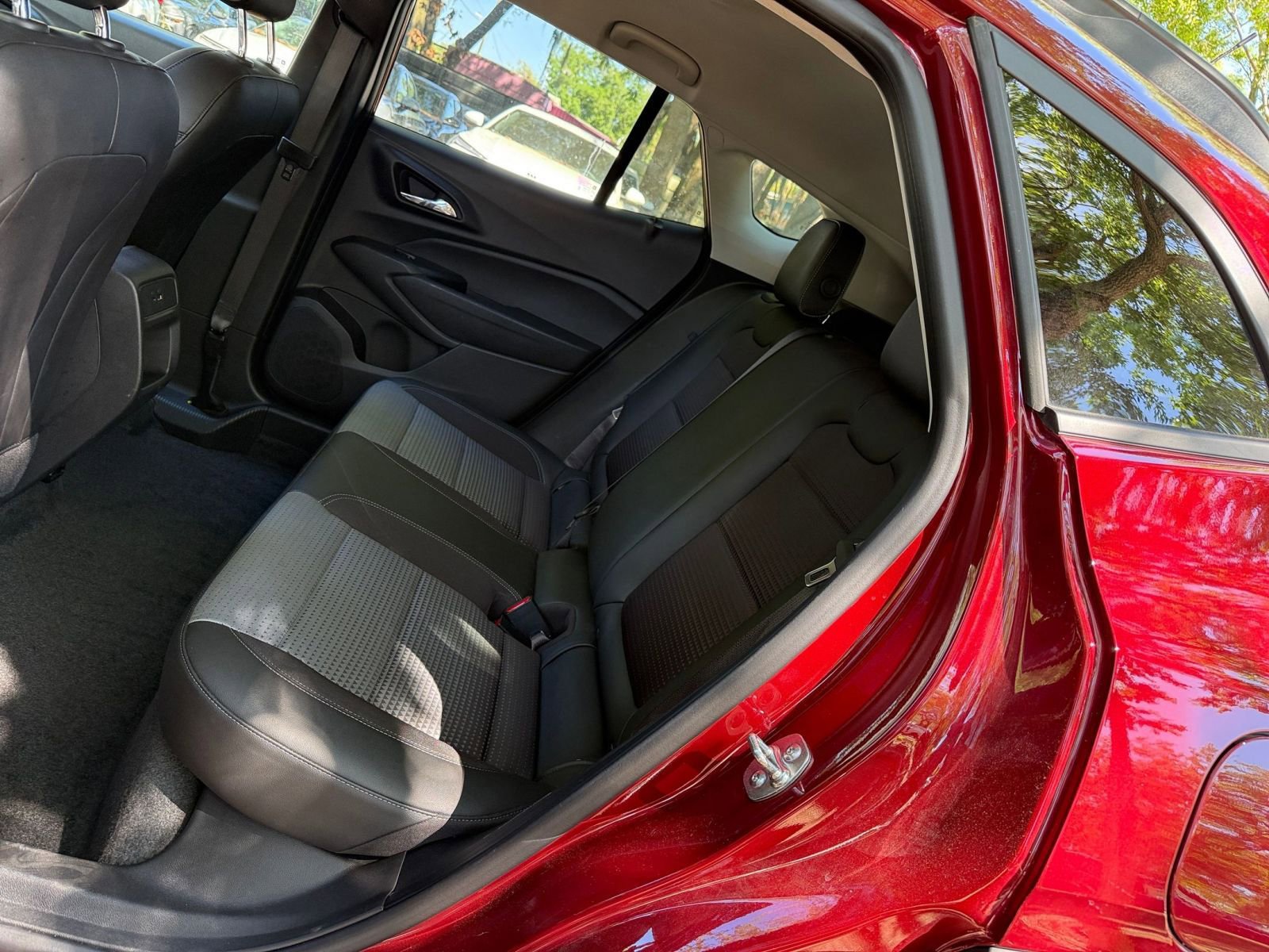 Thumbnail: 2025 Chevrolet Trax - 22