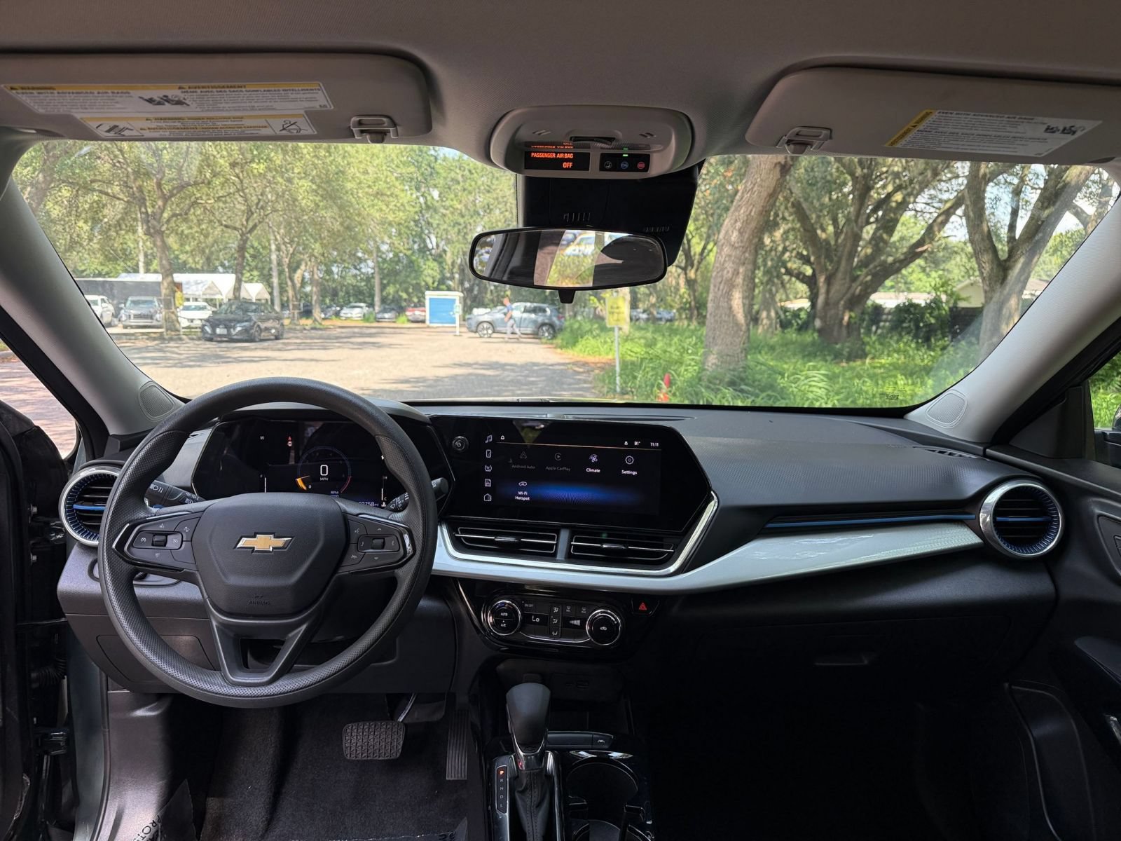Thumbnail: 2025 Chevrolet Trax - 30