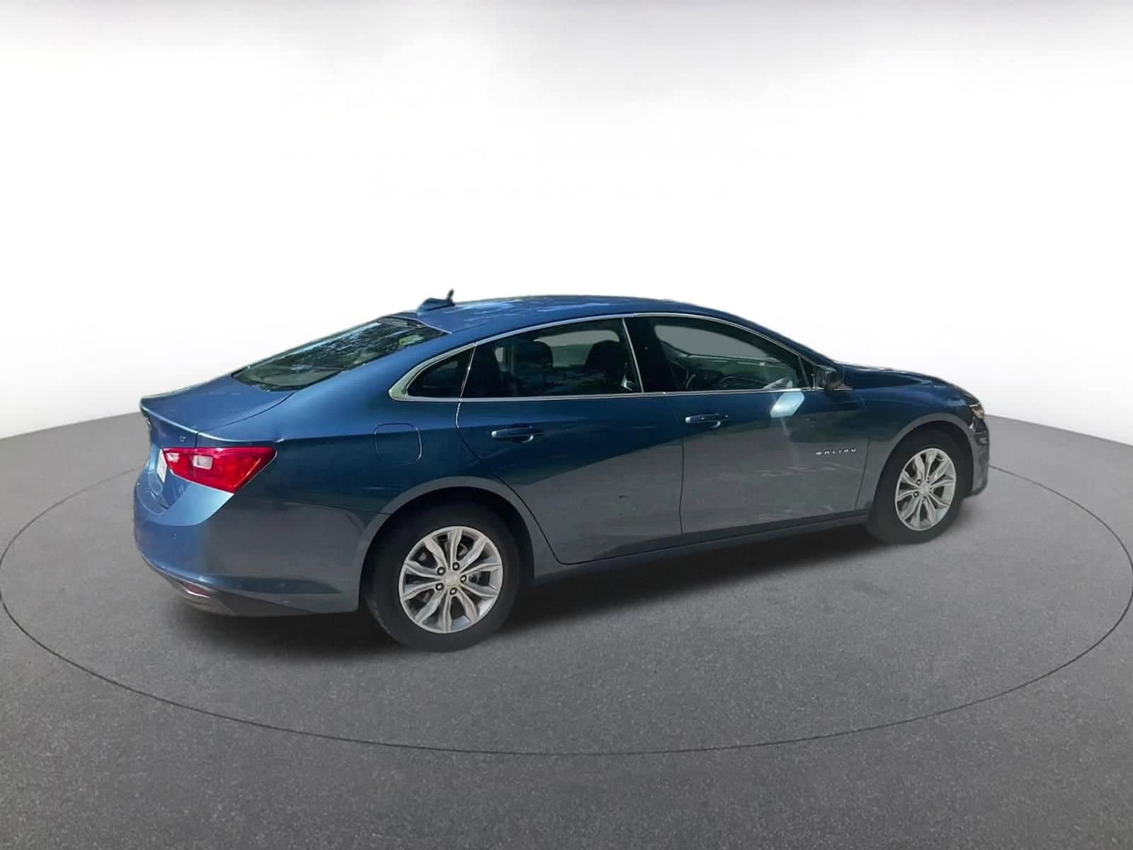 Thumbnail: 2024 Chevrolet Malibu - 23