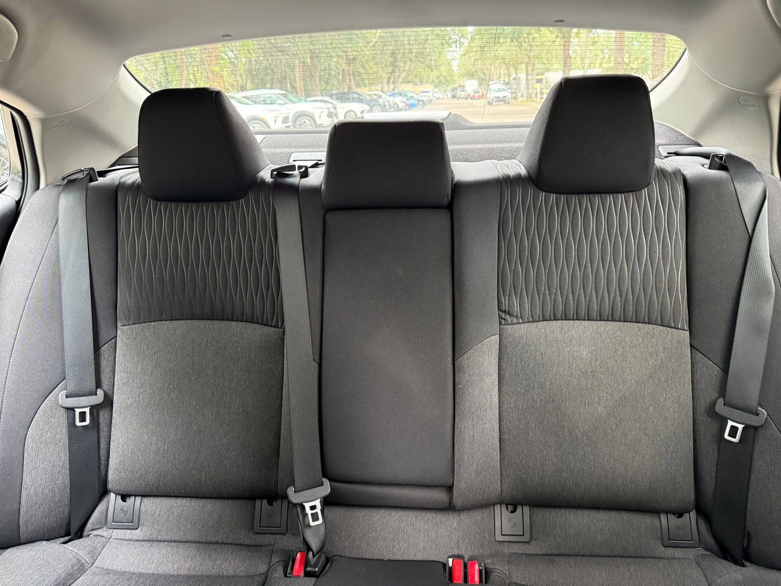 Thumbnail: 2025 Toyota Camry - 32