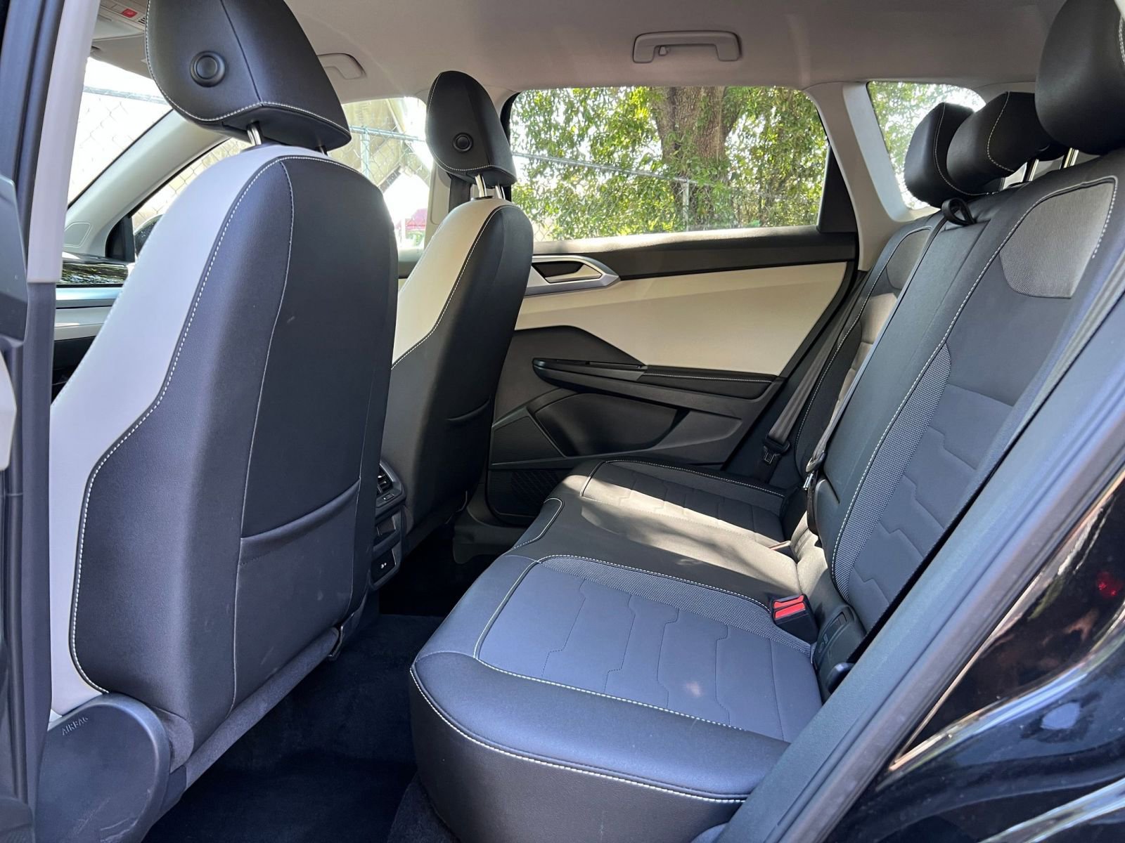 Thumbnail: 2025 Volkswagen Taos - 27