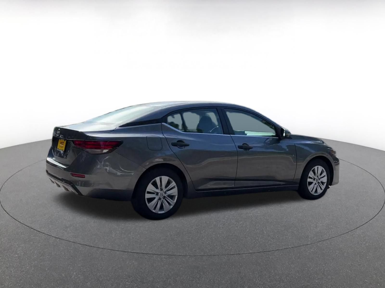 Thumbnail: 2025 Nissan Sentra - 14