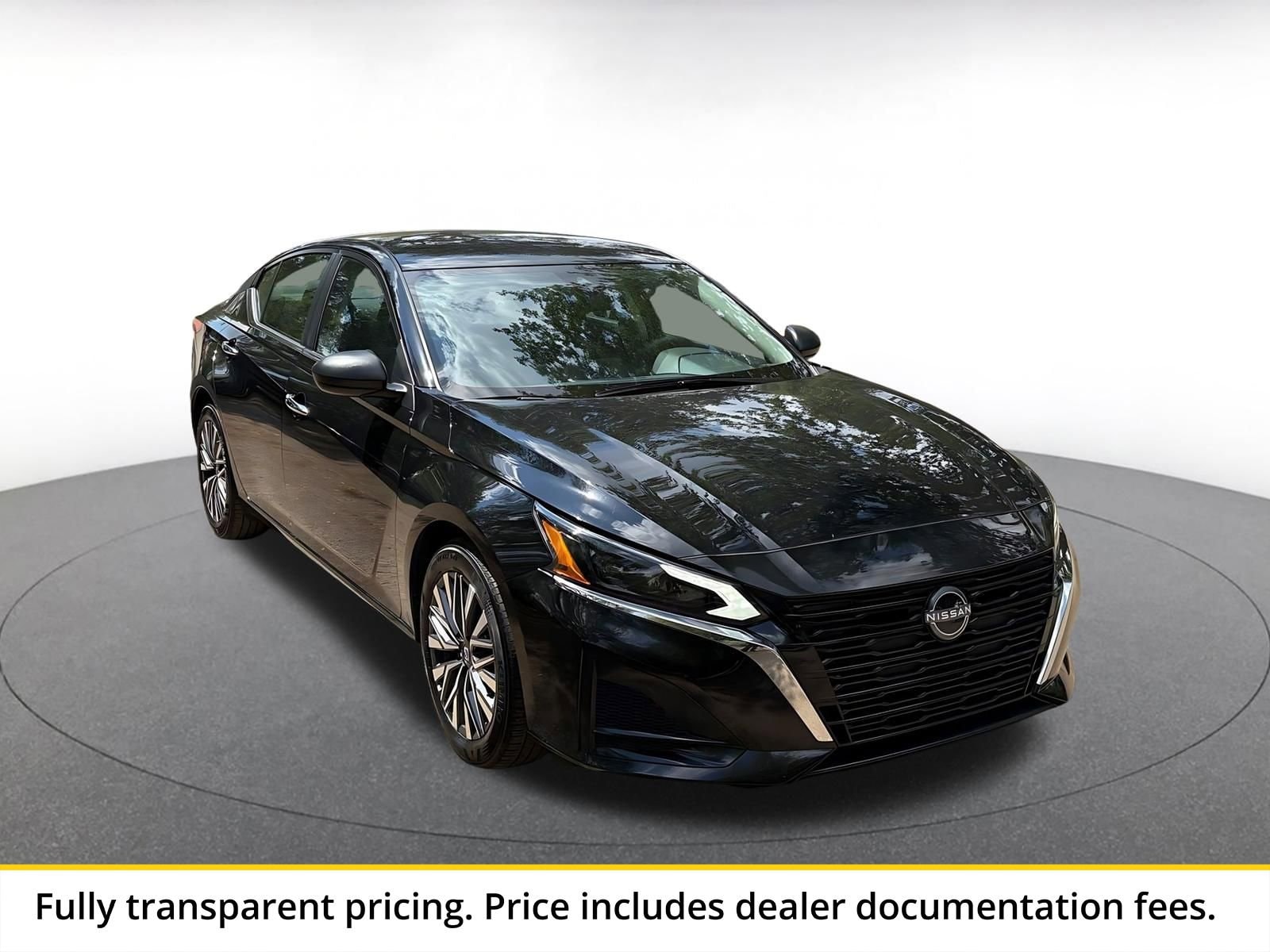 Thumbnail: 2025 Nissan Altima - 1