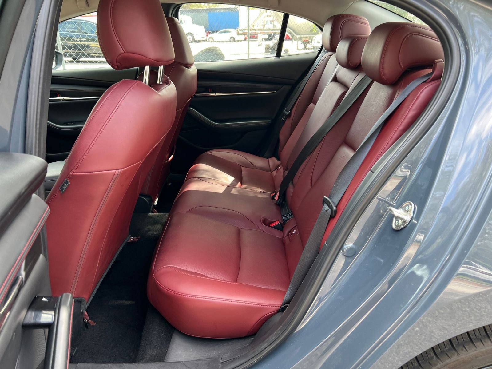 Thumbnail: 2025 Mazda Mazda3 - 33