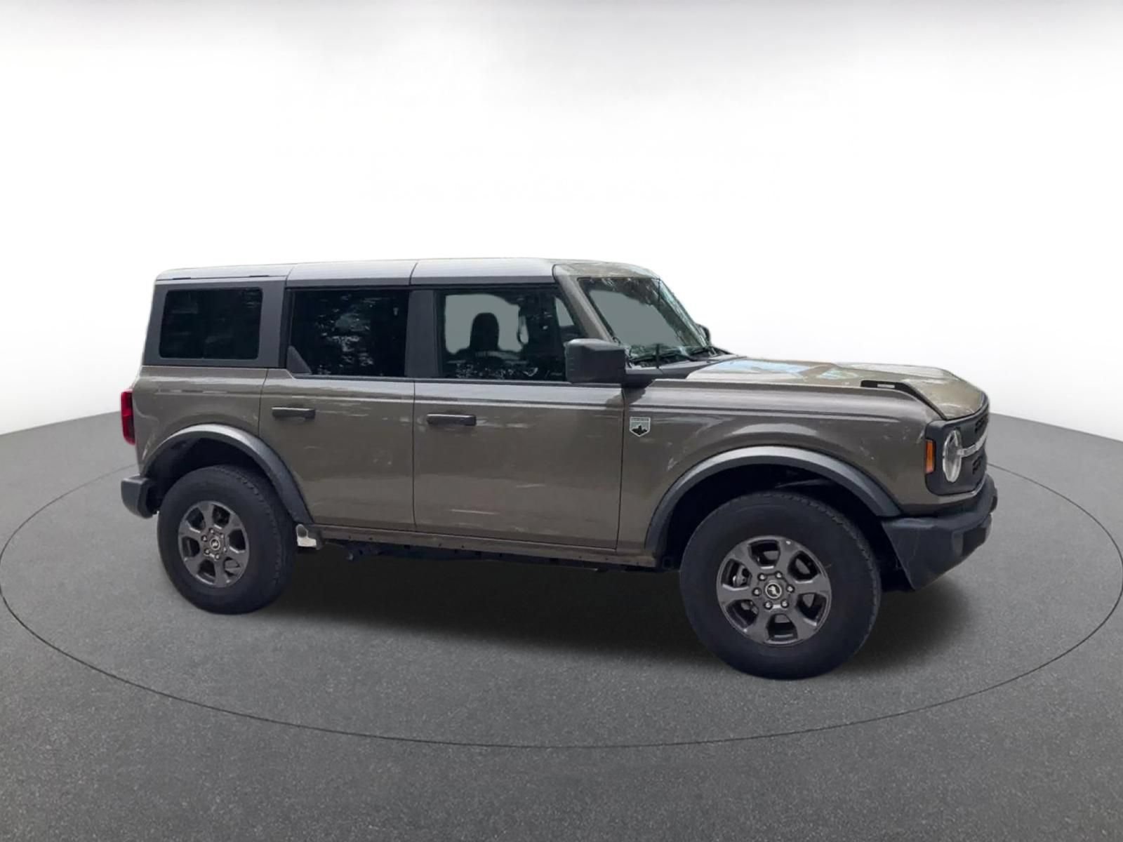 Thumbnail: 2025 Ford Bronco - 2