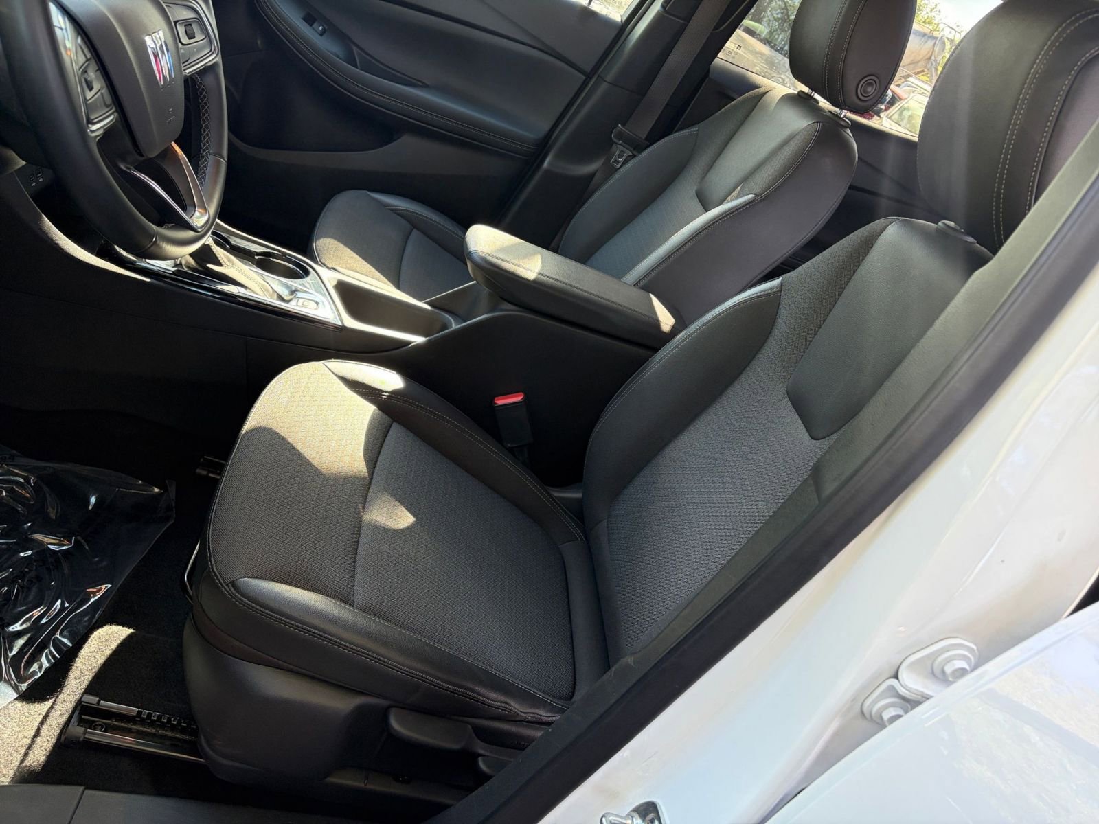 Thumbnail: 2025 Buick Encore GX - 35