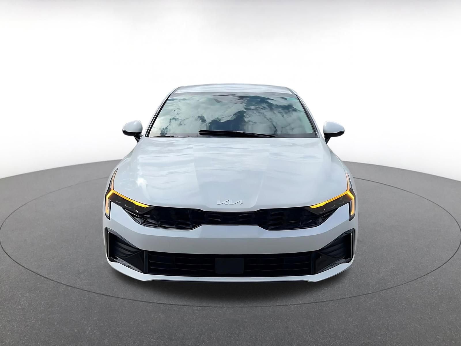 Thumbnail: 2025 Kia K5 - 4