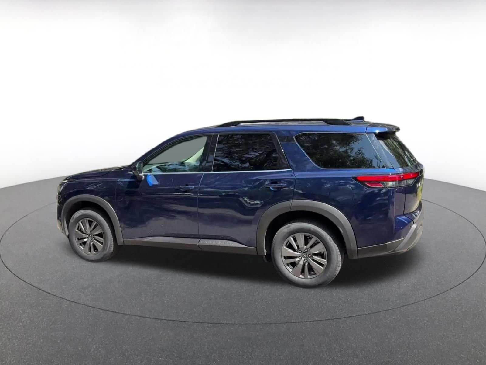 Thumbnail: 2025 Nissan Pathfinder - 9