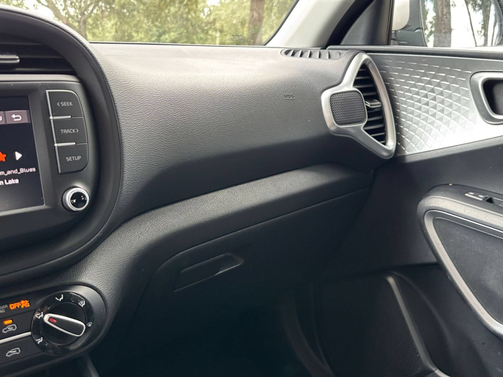 Thumbnail: 2025 Kia Soul - 33