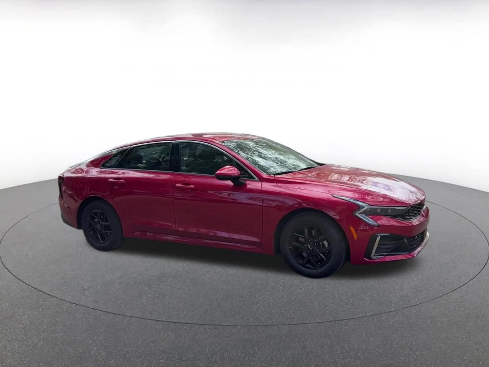 Thumbnail: 2025 Kia K5 - 2