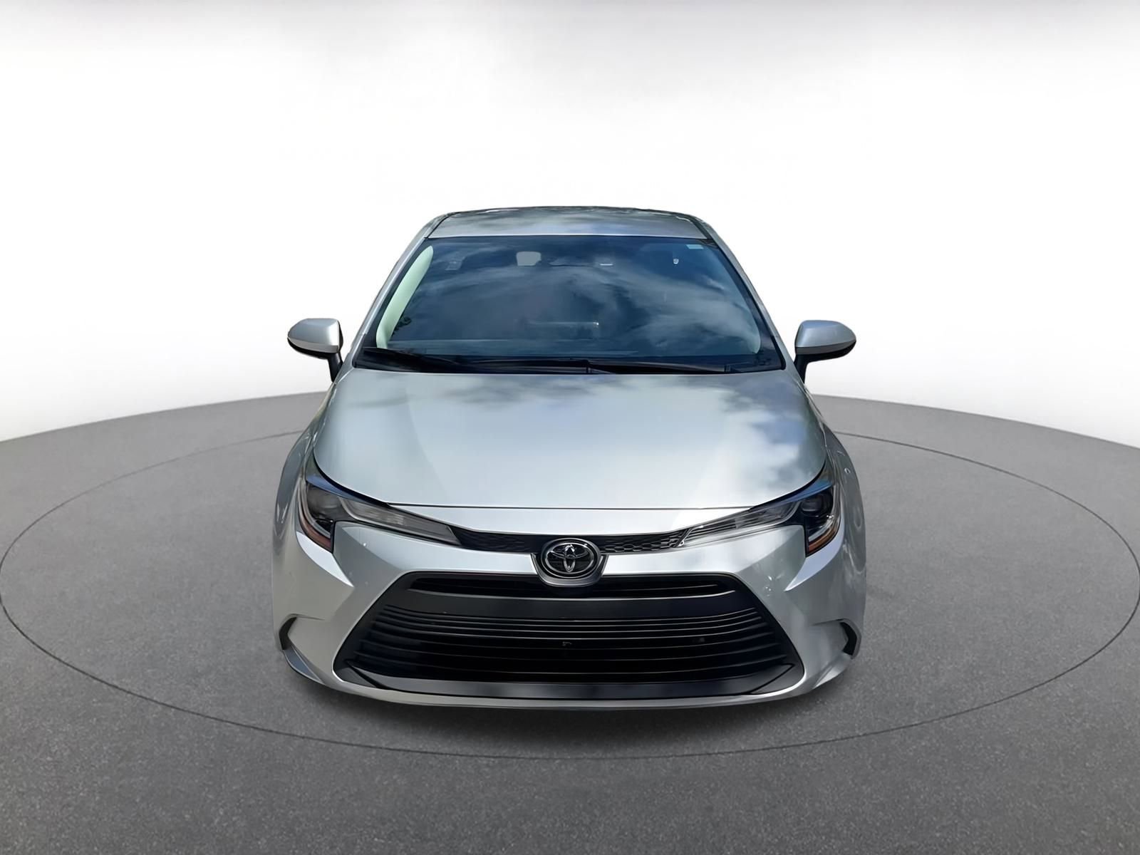 Thumbnail: 2024 Toyota Corolla - 4